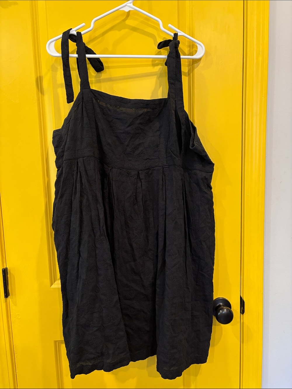 Old Navy XL Women's Black Tie-Shoulder Sundress with lining NWOT